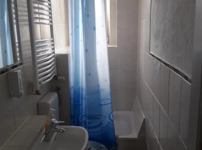 Zum Holzwurm Casa de hóspedes