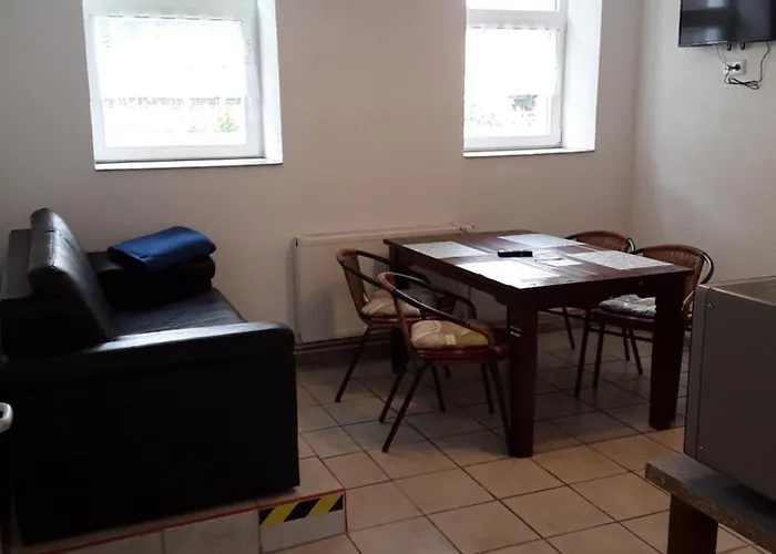 Pensión Zum Holzwurm